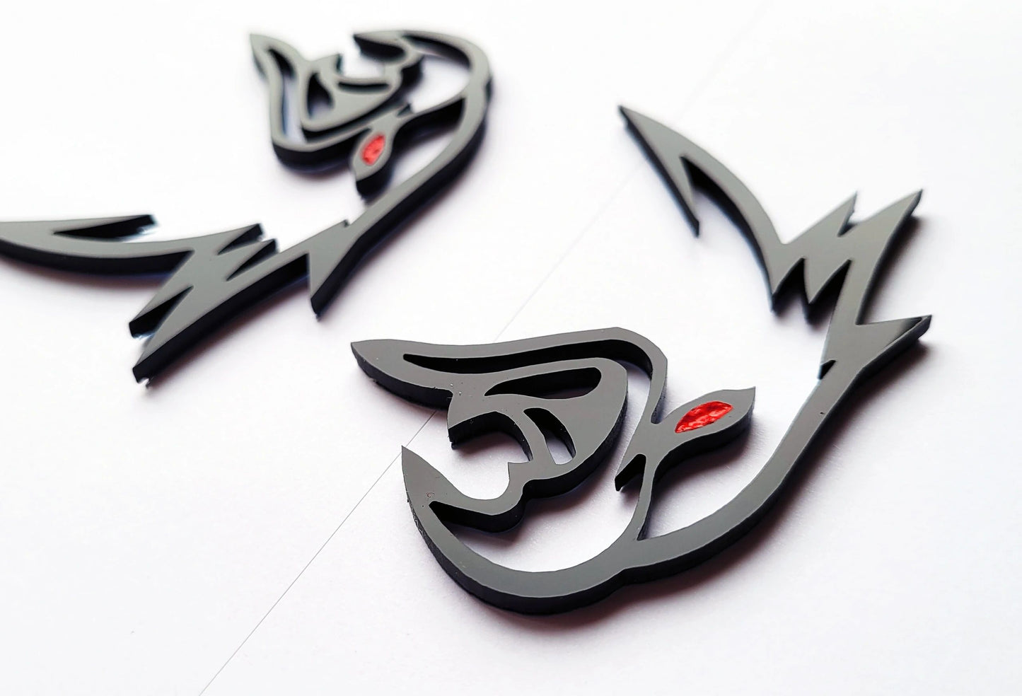 2x Hawk Bird Hellhawk Redeye Emblem Logo for Jeep Grand Cherokee Trackhawk SRT